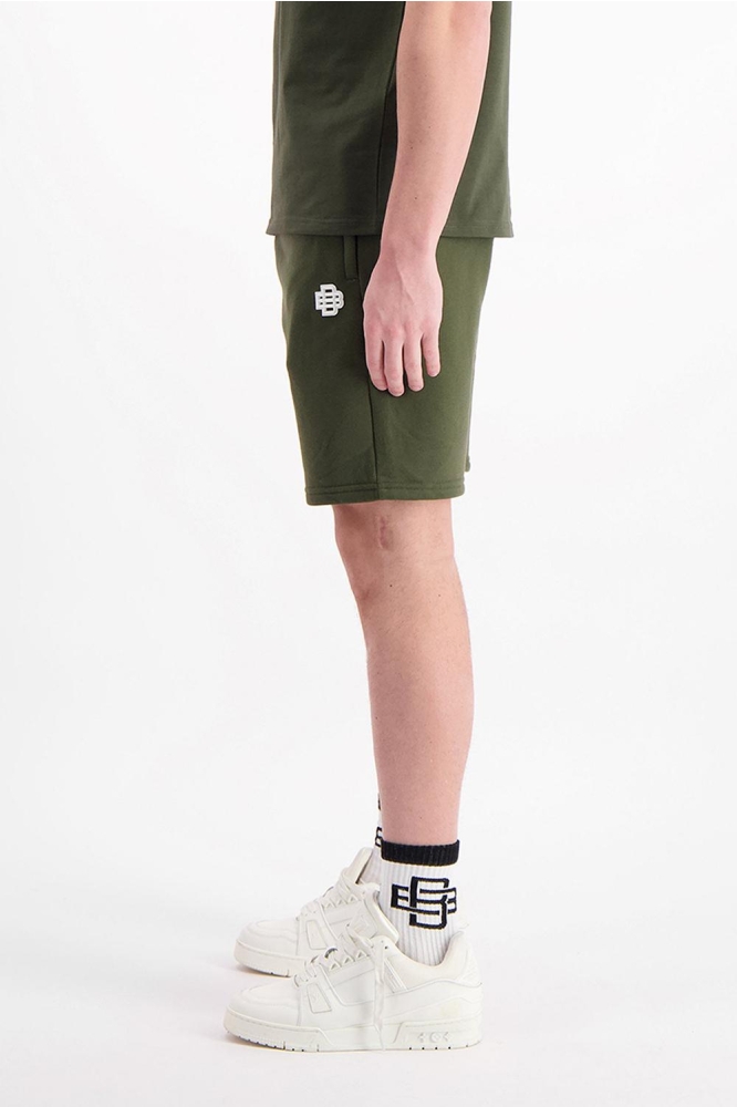 MONO RELAX SWEATSHORTS 1 125 5 21 GREEN